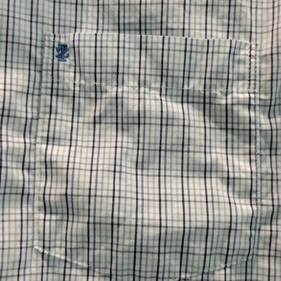 Men's Izod Button Up Light Blue Plaid Short Sleeve Shirt Large - Picture 3 of 6